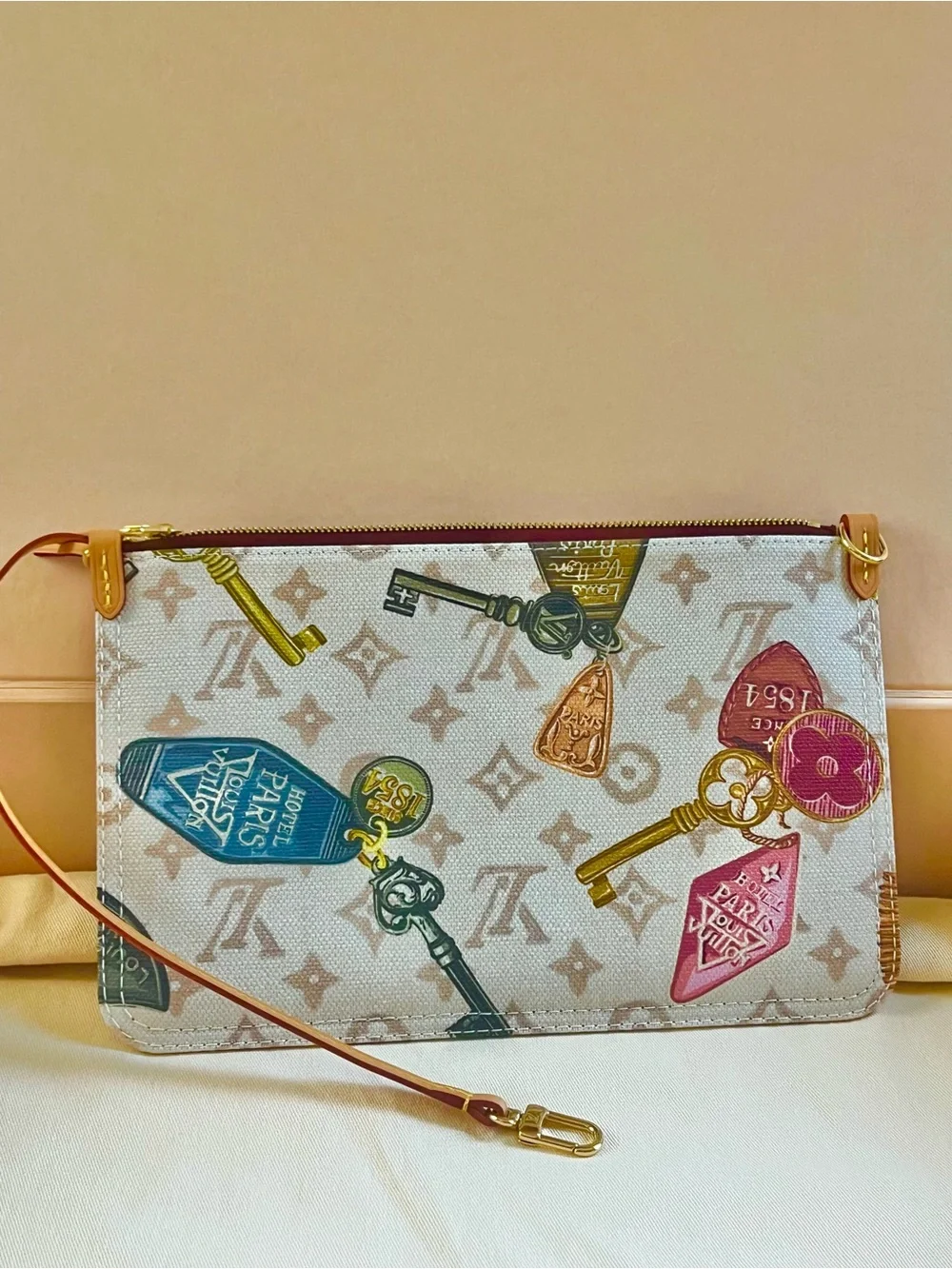Louis Vuitton Mongram Dune Pochette